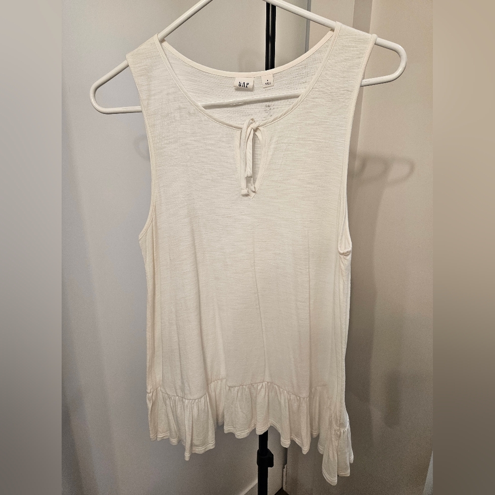 Gap tank top